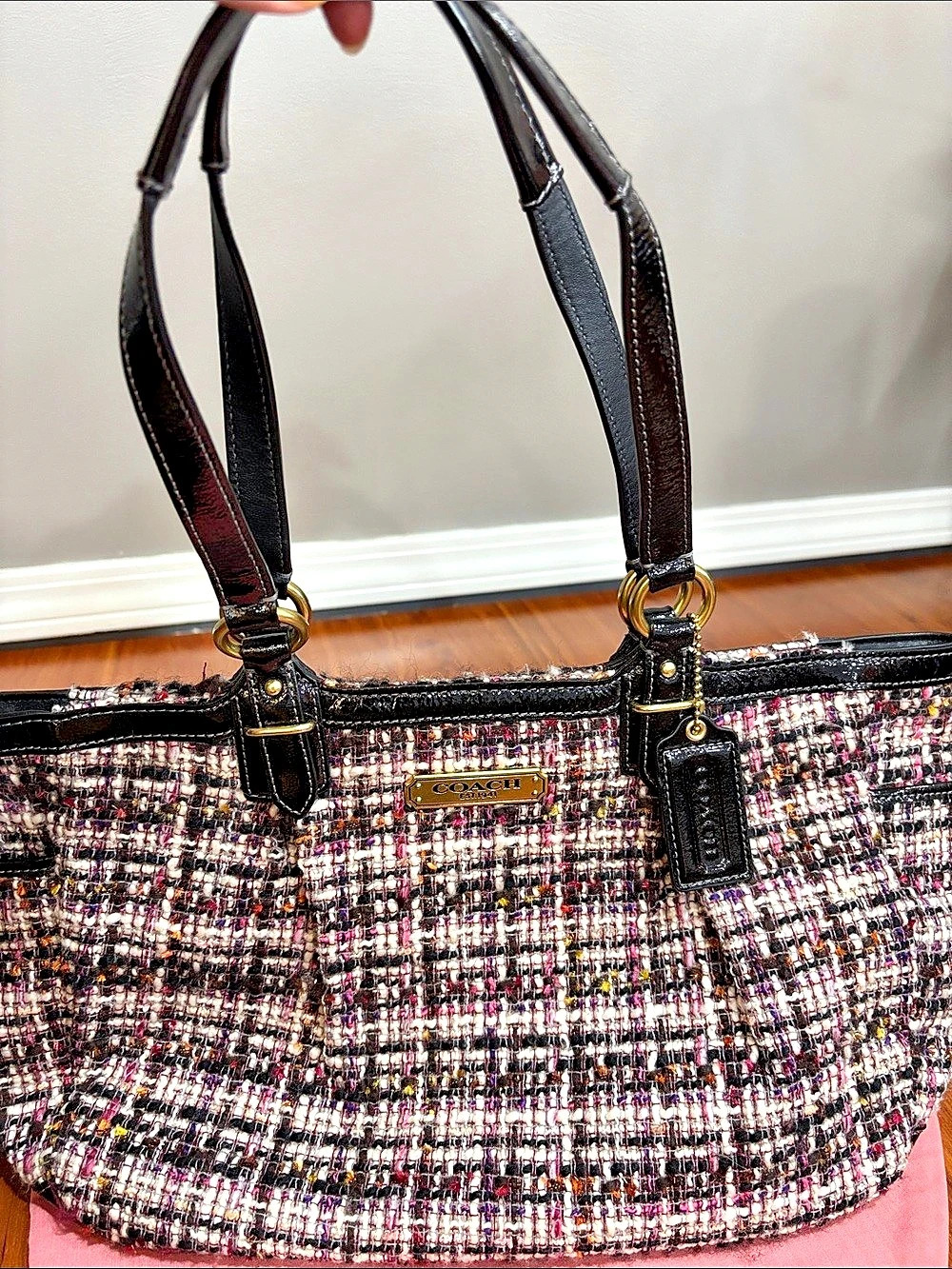 Coach Retired/Vintage F20025 Gallery Tweed Tote Shoulder Bag in Pink & Black